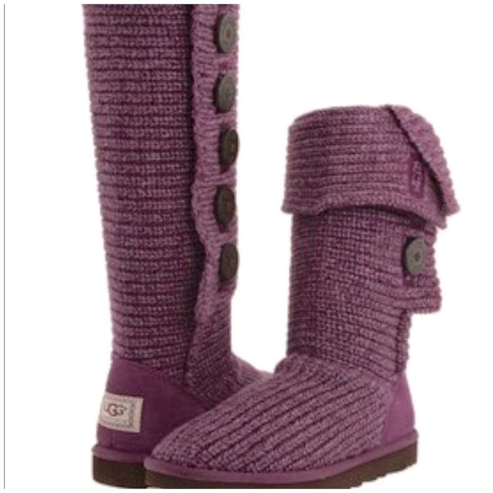 UGG Classic Cardy Tall Purple Boots Great Condition! SZ 7 fits 8